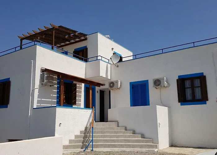 Andreas شقة فندقية Pefki